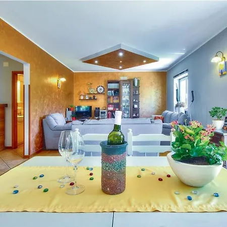 M&e Guest house